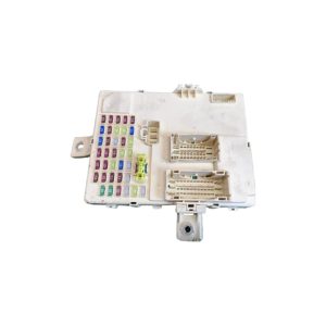 جعبه فیوز داخل کابین سوناتا yf