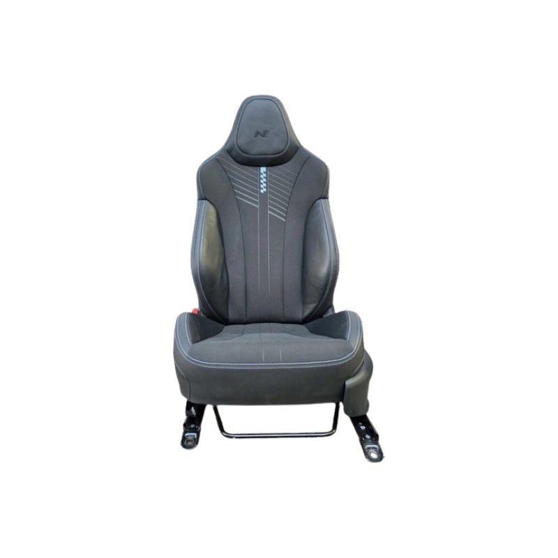 صندلی جلو راننده هیوندای i20 1 صندلی جلو راننده i20